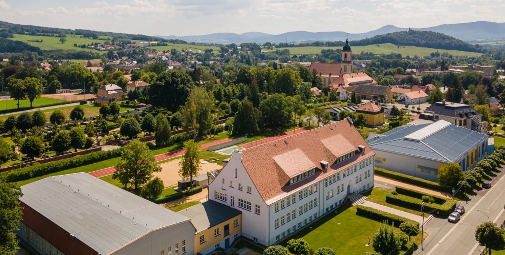Das Oberland-Gymnasium in Seifhennersdorf